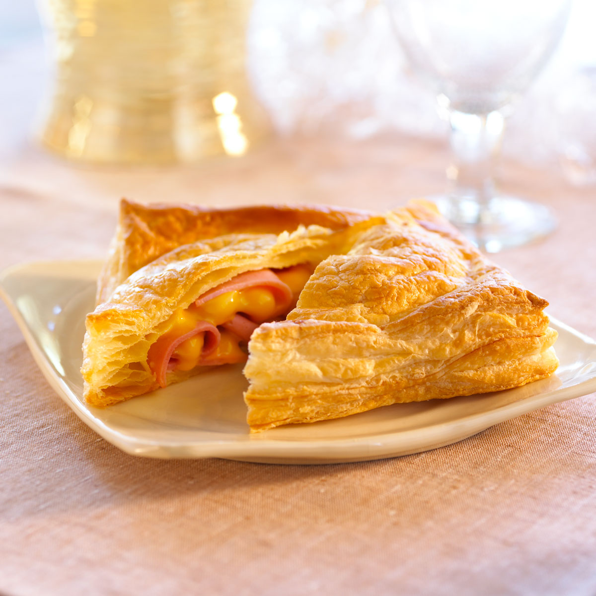 Puff-Pastry-Ham-&-Cheese-Pocket