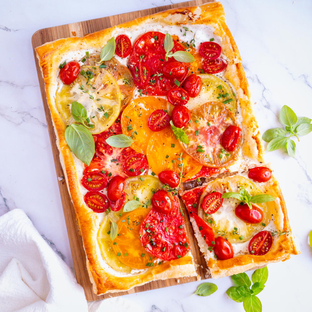 Tomato & Herb Puff Pastry Flatbread